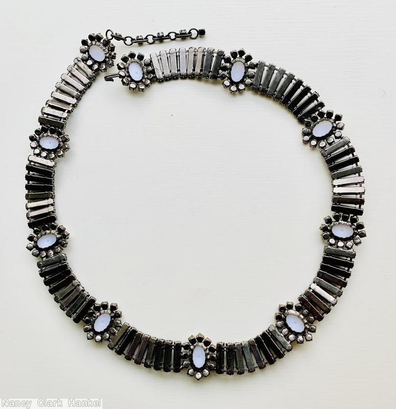 Schreiner 10 large oval stone surrounded by 12 small chaton connected by 8 keystone jet keystone large oval faux pearl crystal small chaton silvertone jewelry