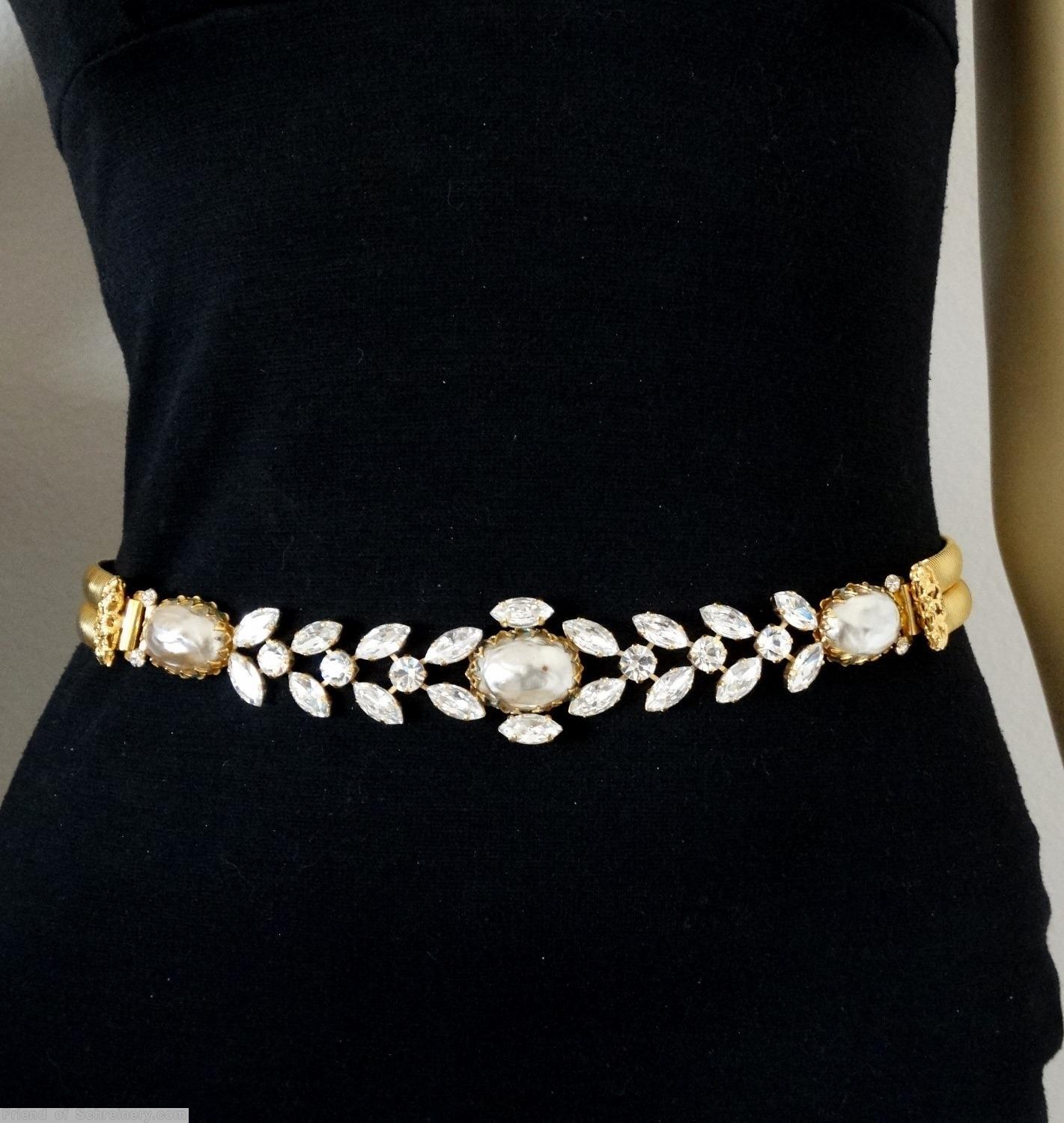 Schreiner 3 large oval cab connected by 18 navette 6 chaton crystal large oval baroque pearl goldtone stretch metal belt jewelry