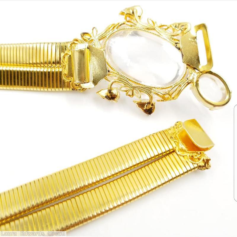 Schreiner turtle large cab body 4 teardrop feet cab head crystal goldtone jewelry