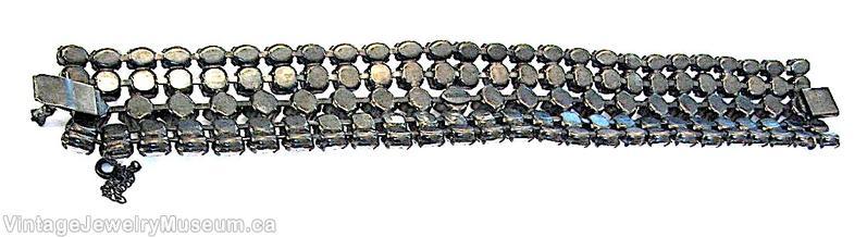 Schreiner 5 row square stone center 26 column crystal jewelry