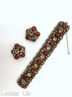 Schreiner 5 rows 14 chaton center row clear champagne carnelian crystal small chaton goldtone jewelry