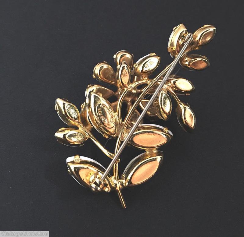 Schreiner 1 trembler flower single branch pin 8 teardrop chaton center flower white goldtone jewelry