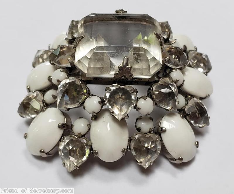 Schreiner 16 heart stone large faceted crystal center domed rectangle pin 8 oval cab 2 rounds surrounding 8 groups of 2 small chaton crystal large hexagon faceted open back center stone crystal heart stone white silvertone jewelry
