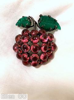 Schreiner 2 carved leaf domed clustered ball berry pin 1 large leaf 1 small leaf short hammered stem clear raspberry small round cab green carved leaf jewelry