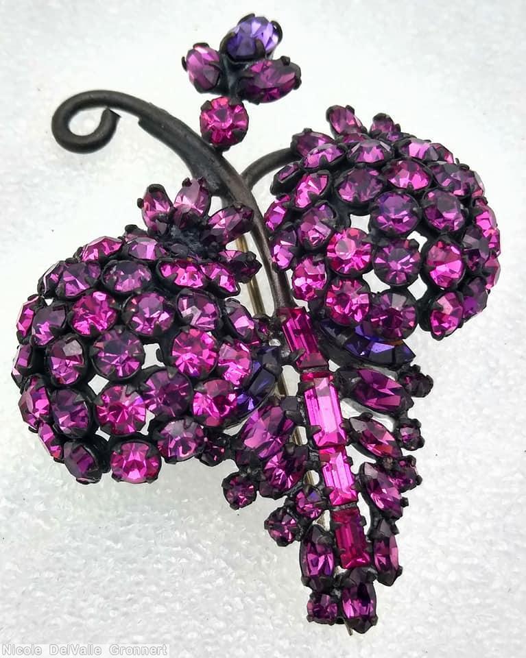 Schreiner 2 clustered ball leaf pin magenta jewelry