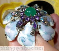 Schreiner 2 level 7 marblized stone radial domed pin top level 7 navette round cab center stone 10 surrounding chaton blue marblized stone purple chaton emerald round cab stone ab navette silvertone jewelry