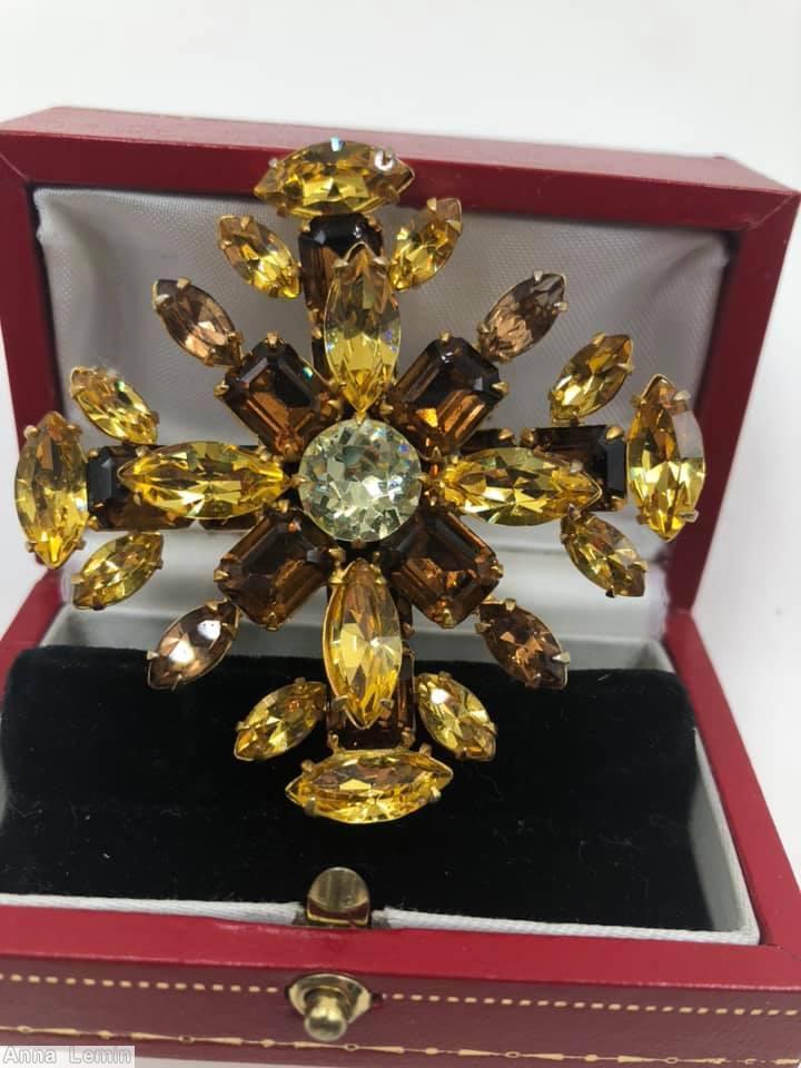 Schreiner 2 level double cross navette end chaton center amber navette topaz emerald cut clear champagne chaton center goldtone jewelry