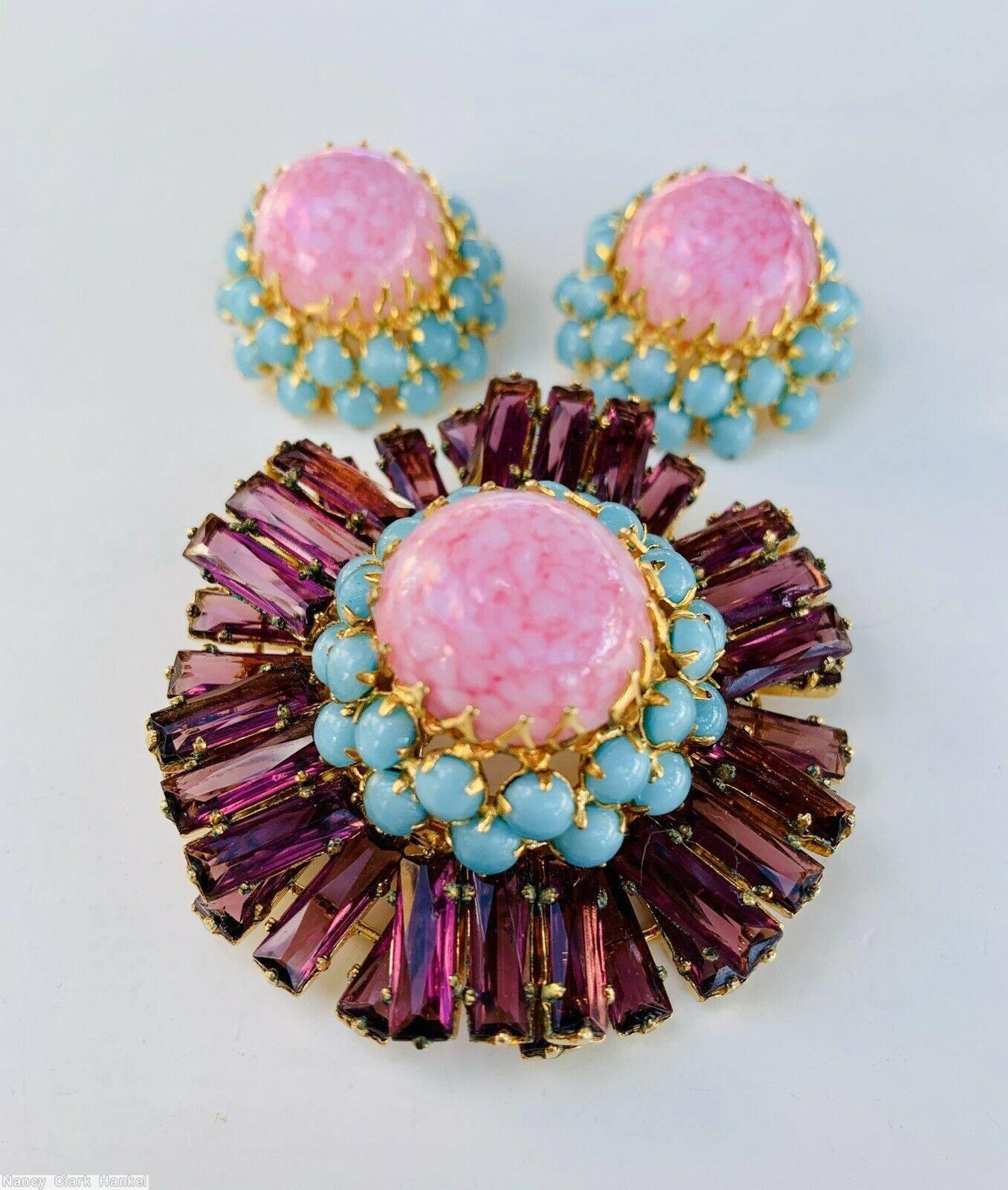 Schreiner 2 level hexagon ruffle each leve 6 group of 3 keystone large round cab center 2 round surrounding small chaton purple keystone opaque baby blue chaton marbled pink round cab goldtone jewelry