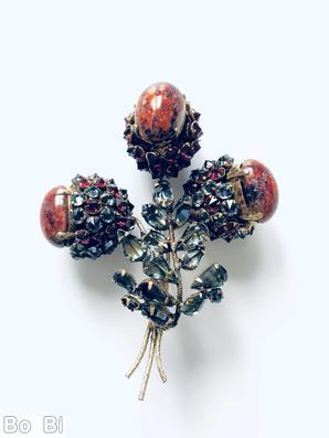 Schreiner 3 acorn egg bunch pin large oval cab side clustered ball marbled coral large oval cab smoke teardrop ice blue ruby goldtone jewelry
