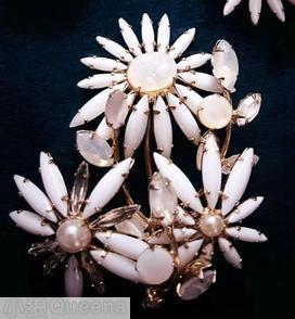 Schreiner 3 black eye daisy flower pin milk white navette moon glow white large oval cab center faux pearl center crystal navette goldtone jewelry