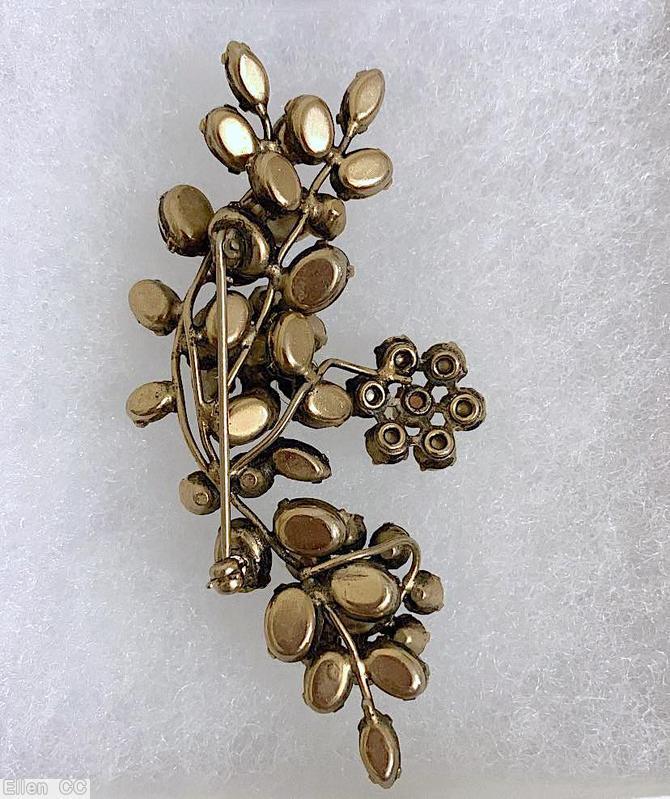 Schreiner 3 flower bush pin brown oval stone peridot chaton faux pearl jewelry