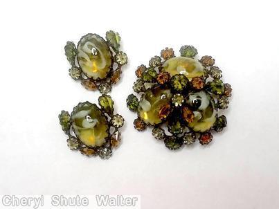 Schreiner 3 large oval cab domed radial triangle pretzel pin small stone center bordered marbled green peridot amber crystal gunmetal back jewelry