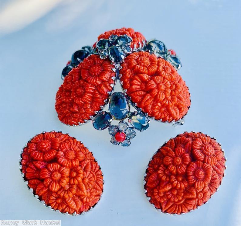 Schreiner 3 large oval radial domed pin 3 flower head 12 small oval cab large red oval flower molded art glass clear navy small oval cab red small chaton silvertone jewelry