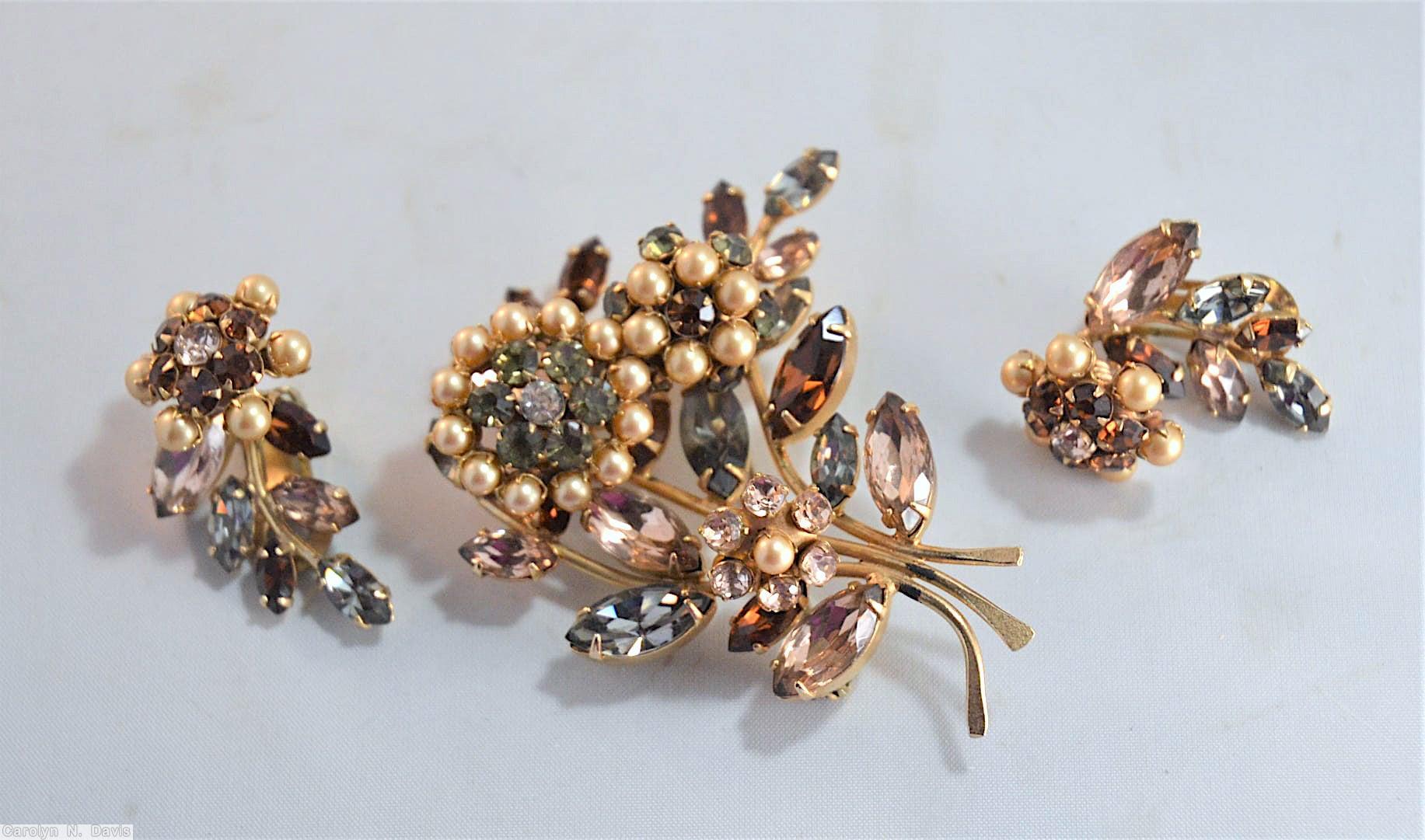 Schreiner 3 trembling flower bunch pin gold metallic faux pearl bronze navette smoky navette peach navette goldtone jewelry
