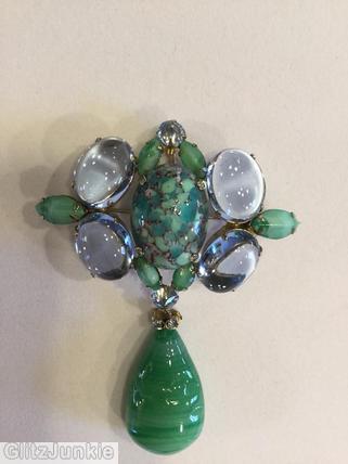 Schreiner 4 cab top down 1 dangle pin marbled green dangle clear pale navy large oval cab corner large matrix green oval center jewelry