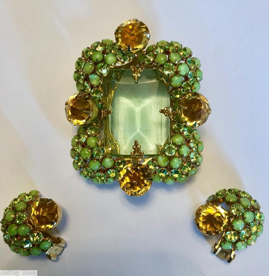 Schreiner 4 half clustered ball corner rectangle pin large faceted open back center stone 4 large chaton moonglow green green clear champagne clear apple green center jewelry