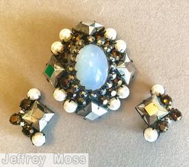 Schreiner 4 large square stone corner domed radial diamond shaped pin large oval center 3 rounds metalic silver faceted square corner stone frosted opaque white large oval center faux pearl metalic brown jewelry