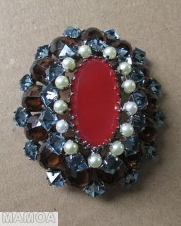 Schreiner 4 rounds 13 oval cab domed oval pin large oval center flat top carnelian large oval center faux pearl faceted square ice blue clear stone faceted oval topaz silvertone jewelry