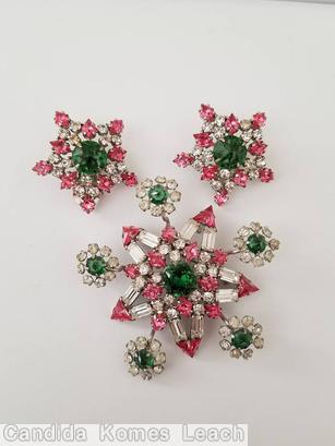 Schreiner 5 flower branch radial star pin chaton center triangle stone crystal emerald pink jewelry
