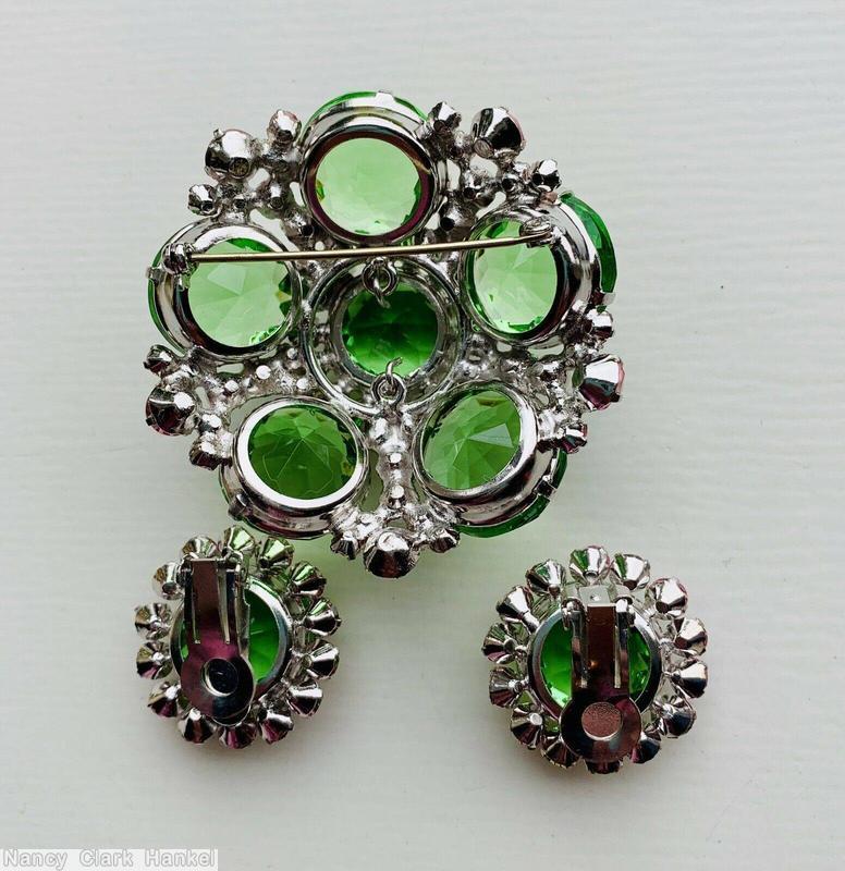 Schreiner 5 large chaton domed round pin large chaton center apple green large faceted chaton pink small chaton faux pearl silvertone jewelry