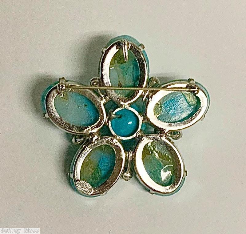 Schreiner 5 large oval cab 5 small chaton branch radial pin large chaton center aqua large oval moon rock faux pearl silvertone jewelry