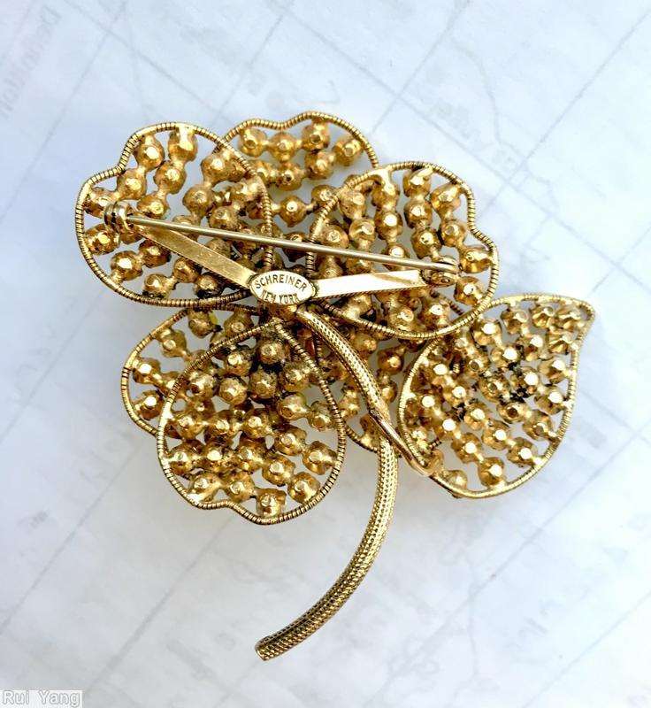 Schreiner 6 wired seeds petal flower pin 1 wired seeds leaf lime aqua peridot goldtone jewelry
