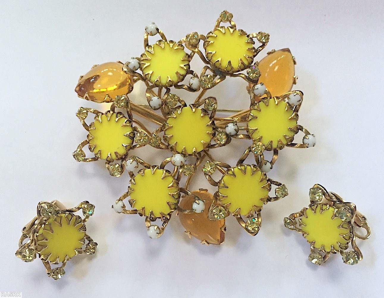 Schreiner 7 star bunch pin 3 large teardrop lime disc white seeds clear champagne goldtone jewelry