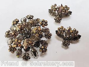 Schreiner 8 clustered flower spray pin metalic silver metalic brown amber jewelry