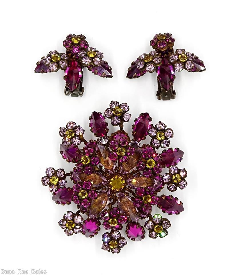 Schreiner 8 clustered flower spray pin peridot purple lavender brown jewelry