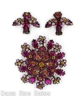 Schreiner 8 clustered flower spray pin peridot purple lavender brown jewelry