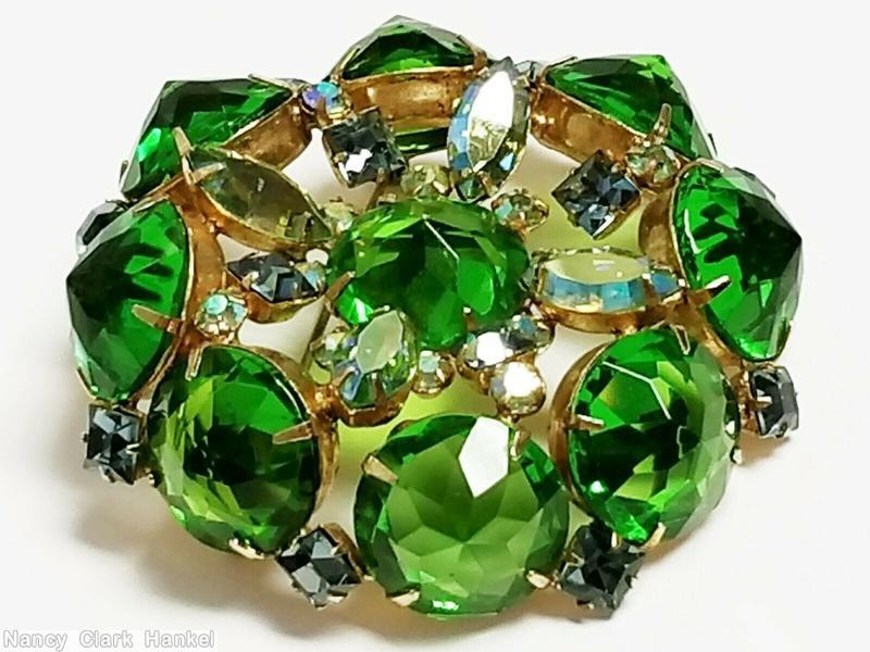 Schreiner 8 rose cut pointy stone side concave domed oval pin rose cut center green ab metalic small square stone goldtone jewelry