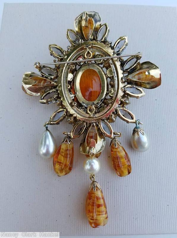 Schreiner diamond shaped top down 5 dangle pin large oval center 4 bead corner hook eye faux pearl smokey clear marbled honey gold tone jewelry