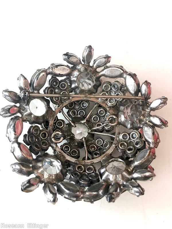 Schreiner domed pentagon shaped pin 10 clustered flower 5 large chaton chaton center crystal smoky ab jewelry