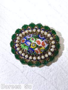 Schreiner domed radial oval millefiori pin large oval millefiori center 18 square sided surrounding faux pearl emerald square stone faux pearl lapis goldtone jewelry