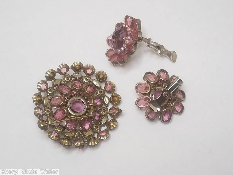Schreiner domed radial round pin 3 rounds chaton center 9 surrounding oval cab pink smoke ab jewelry
