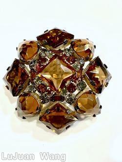 Schreiner domed square pin large faceted square center stone 4 large square faceted corner stone 4 large teardrop topaz large square faceted stone brown metalic large faceted teardrop smoky small chaton ruby small chaton jewelry