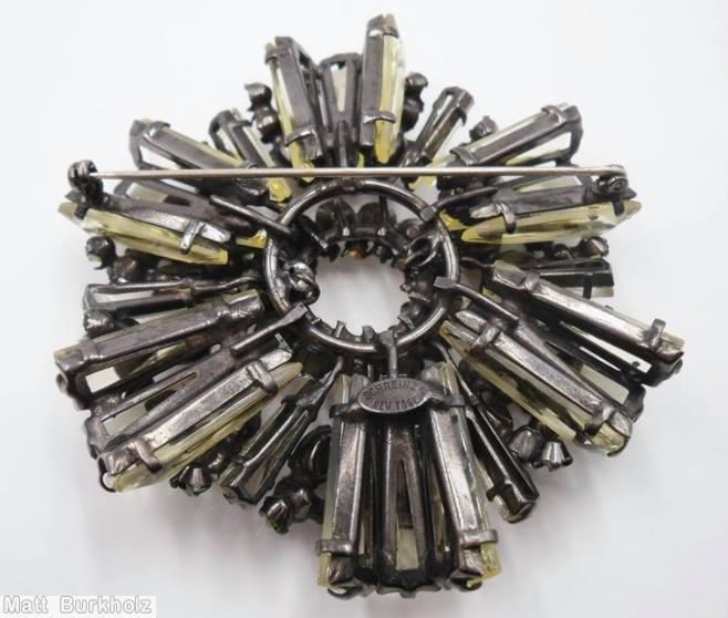 Schreiner hexagon keystone ruffle pin 2 level radial hook eye smoke amber crystal peridot jewelry