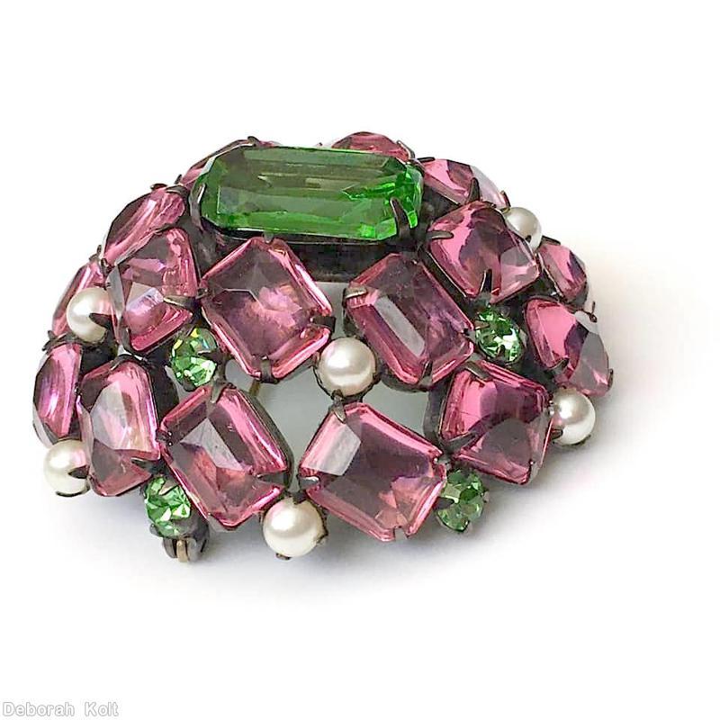 Schreiner high domed oval 20 emerald cut stone pin large emerald cut center 8 surrounding stone 12 second round stone small chaton emerald emerald cut faux pearl pink square stone jewelry