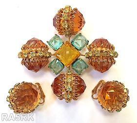 Schreiner large back to back pointy faceted stone cross pin raised faceted square center 4 large faceted teardrop large faceted round cab clear amber clear aqua clear champagne jewelry