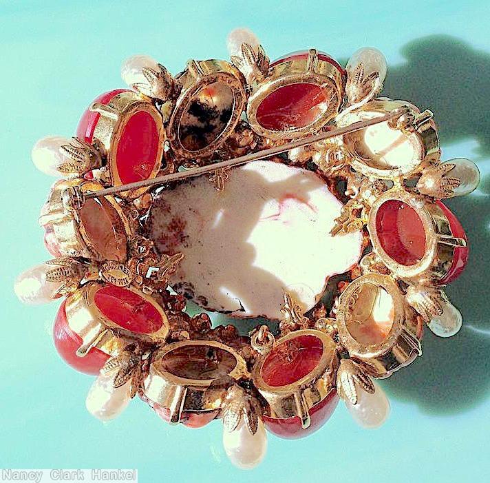 Schreiner large moon rock center domed radial pin 20 faux pearl 5 moon rock side 10 swirled large oval cab carnelian large oval cab coral moon rock jet inverted stone goldtone jewelry