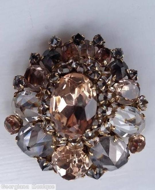 Schreiner large oval center teardrop shaped pin varied size oval cab inverted stone 2 rounds around center crystal smoke rose cut peach large oval center jewelry