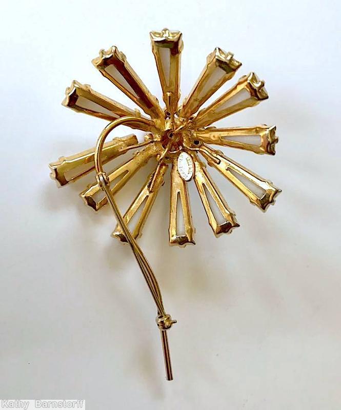 Schreiner long stem 12 keystone radial flower pin small chaton center 12 surrounding small chaton milkwhite keystone ruby chaton goldtone jewelry
