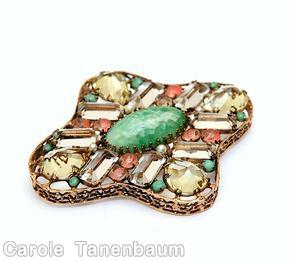 Schreiner maltese radial shadow box pin large oval cab center 8 rectangle 4 sided stone 4 large teardrop large marbled jade oval cab center peach venetian small chaton large faceted clear champagne teardrop jade small chaton crystal emerald cut goldtone jewelry