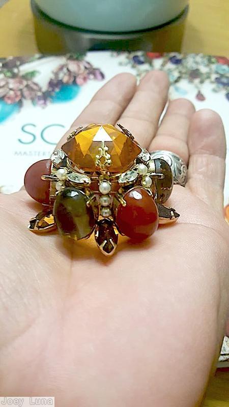 Schreiner mile high domed round pin 6 large oval side stone large round top stone 6 navette ruby jet large oval cab amber large rose cut center round stone faux pearl crystal navette jewelry