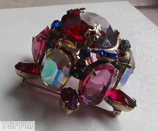 Schreiner mile high domed round pin 6 large oval side stone large round top stone 6 navette ruby opaque white pink ab green blue jewelry