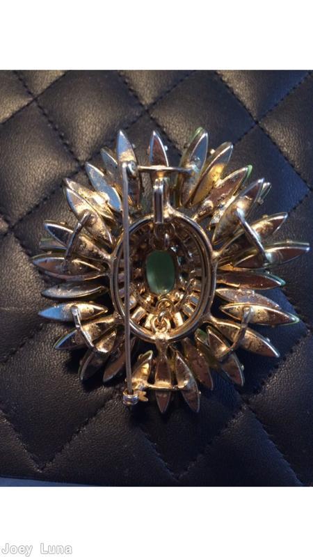 Schreiner navette ruffle pin hook eye domed oval center 2 rounds surrounding stone apple green navette peridot jewelry