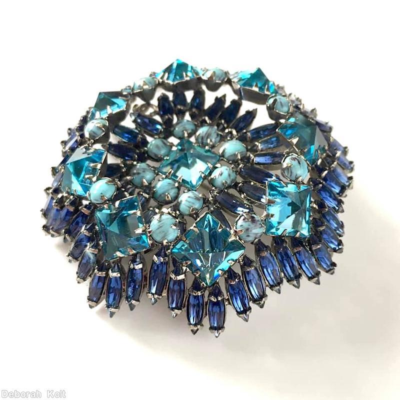 Schreiner navette side flat top radial domed round pin 8 square stone square center blue navette aqua faceted square turquoise small chaton silvertone jewelry