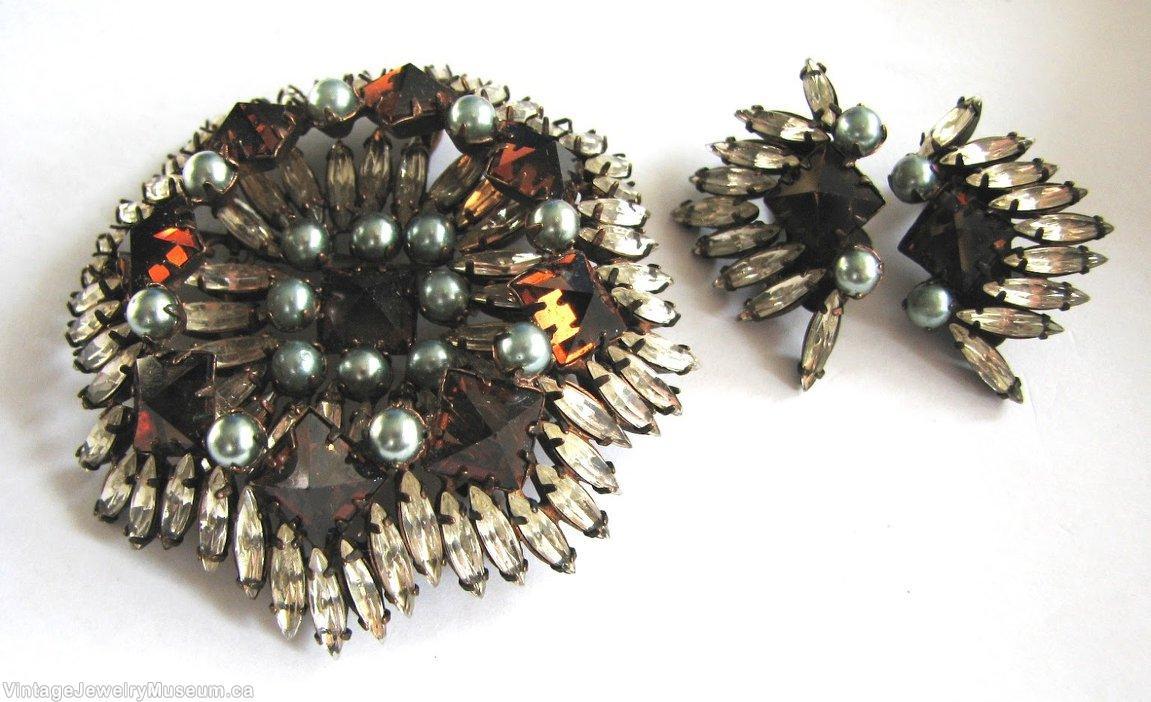 Schreiner navette side flat top radial domed round pin 8 square stone square center crystal navette silver faux pearl coffee jewelry