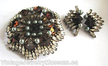 Schreiner navette side flat top radial domed round pin 8 square stone square center crystal navette silver faux pearl coffee jewelry