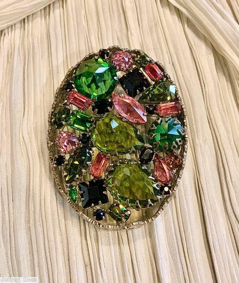 Schreiner oval shadow box pin 3 large stone pink peridot green jet silvertone jewelry
